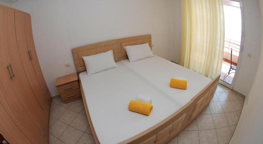Sea View Apartments Saranda מראה חיצוני תמונה